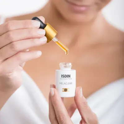 ISDIN ISDINCEUTICS MELACLEAR SERUM 15ML